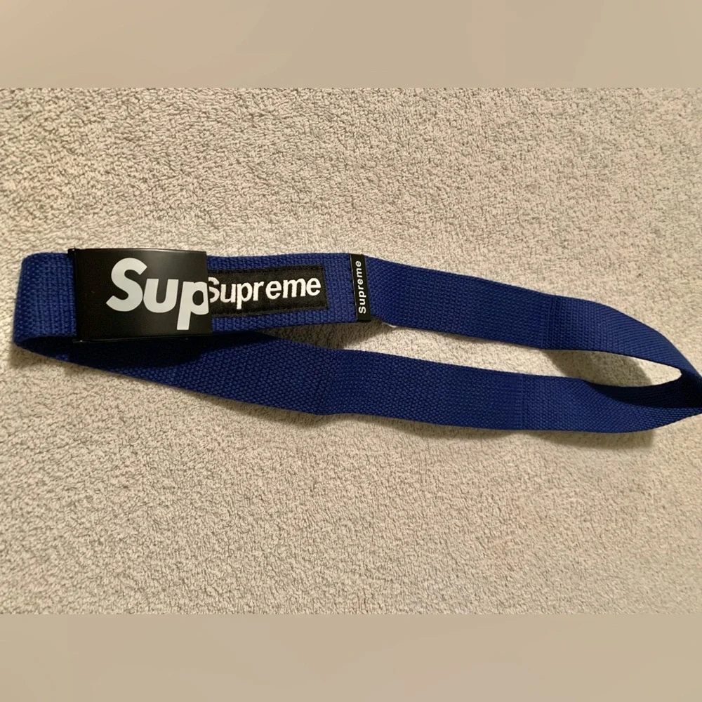 Supreme new belt